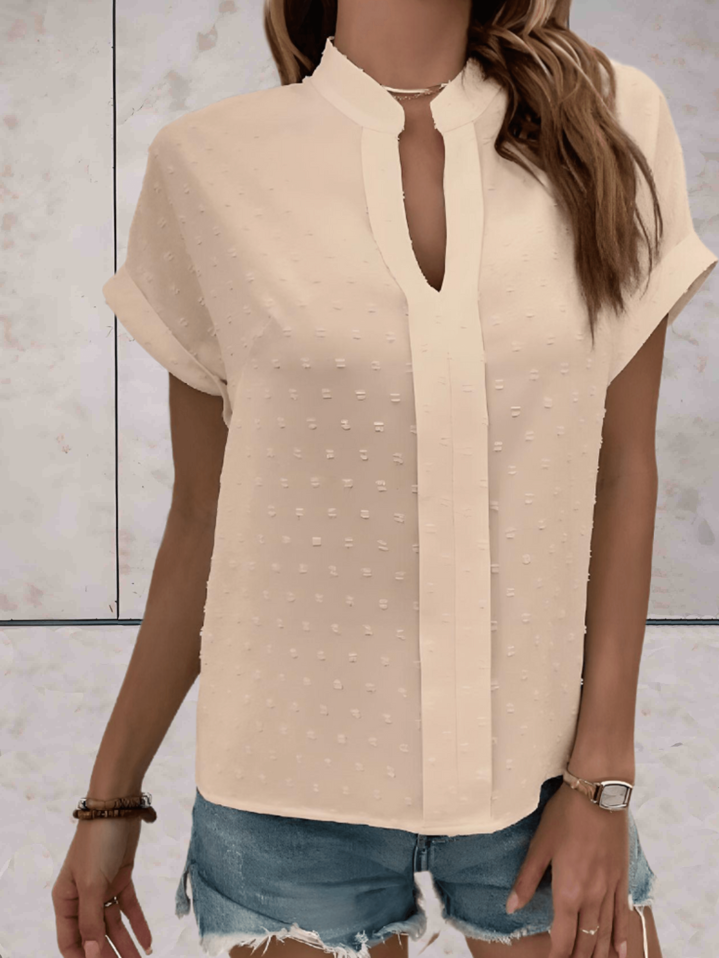 Sabrina - basic effen top met korte mouwen en geplooide details op de mouwen, geplooide voering middenvoor - Sky-Sense