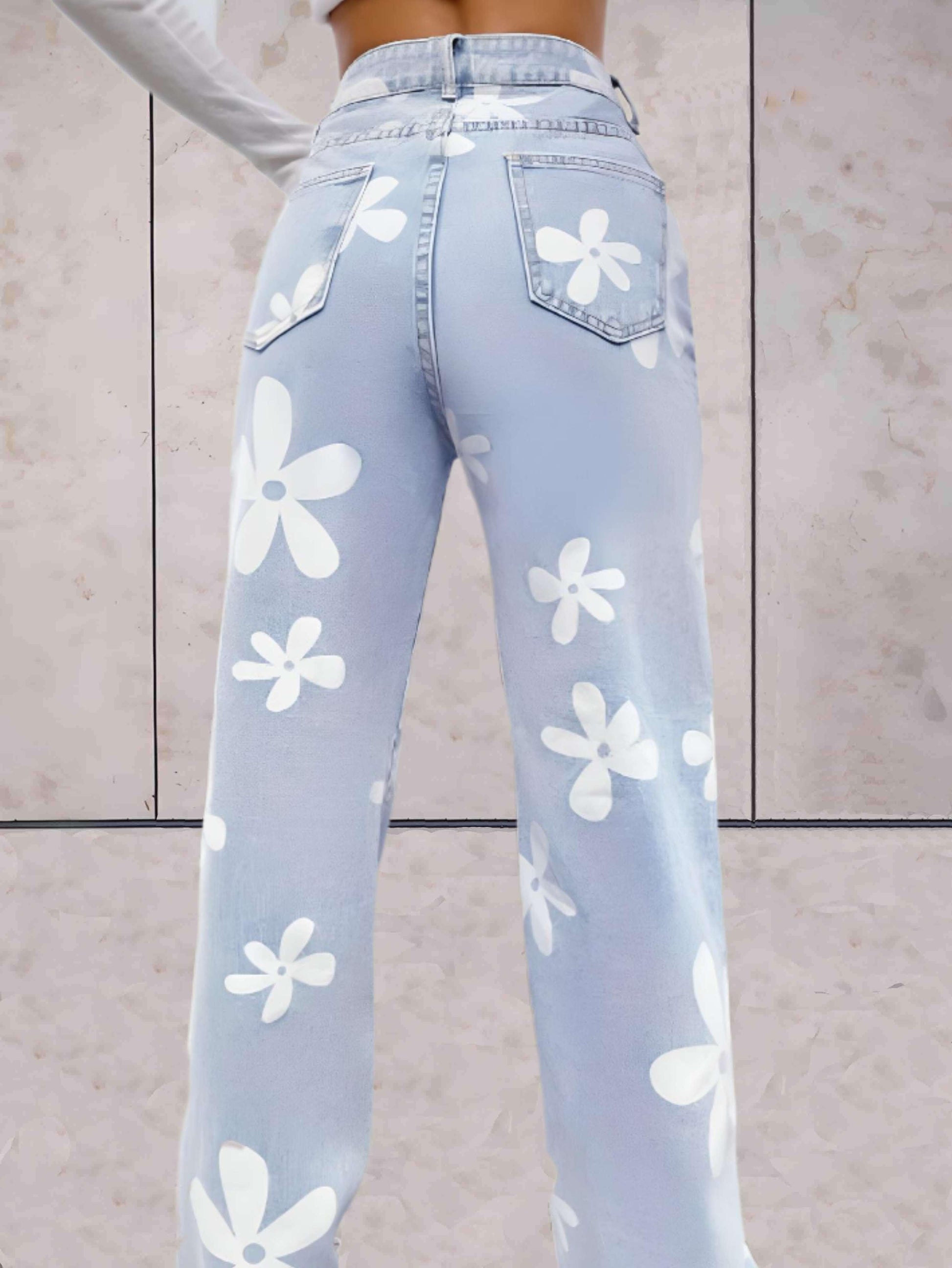 Anesa - Jeans met bloemen en wijde pijpen - Sky-Sense