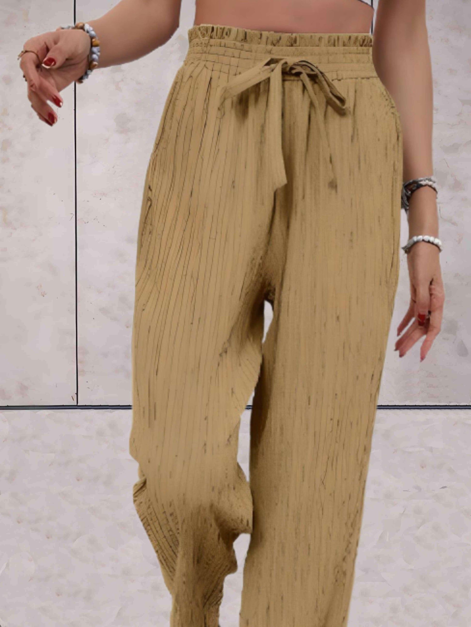 Aveda - High-waisted broek met geribbeld design en wijde pijpen en striklint - Sky-Sense