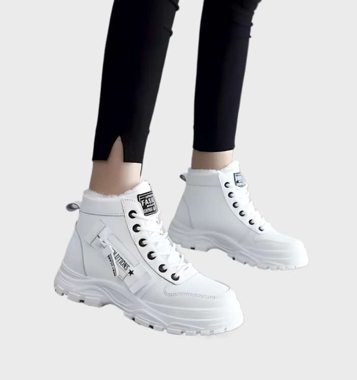 Loisa - comfortabele en modieuze high-top sneakers in zwart en witte kleur voor casual wear