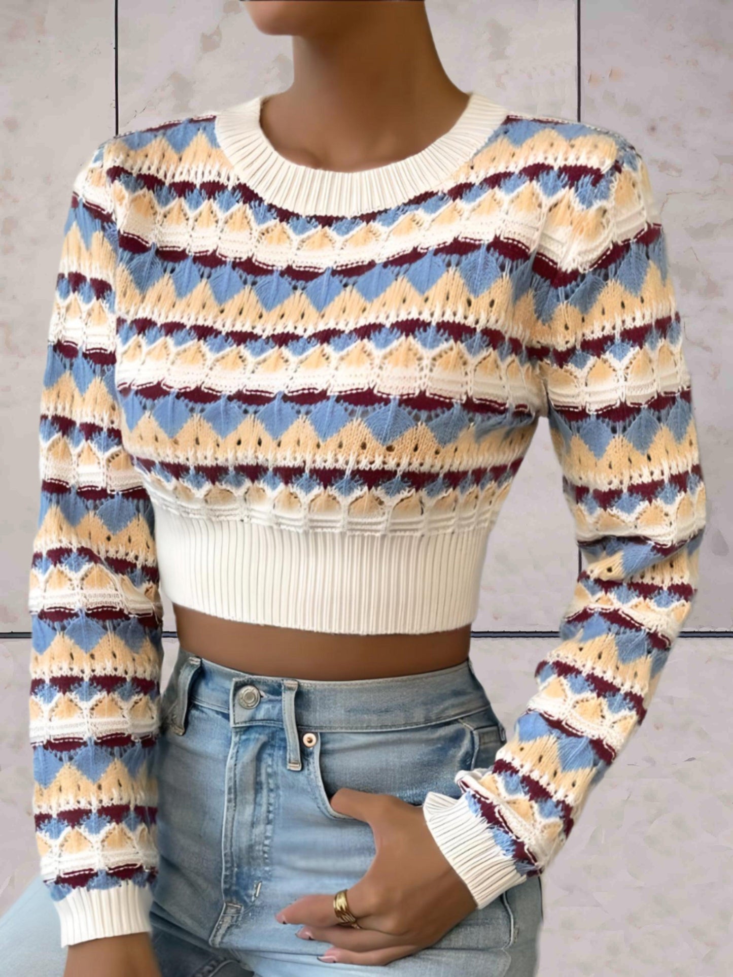Betsy - Cropped sweater met ronde hals en driehoekige design prints - Sky-Sense