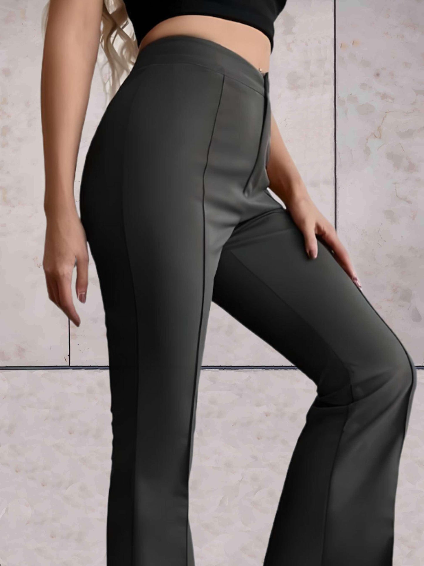 Diane - Mooi aansluitende broek met hoge taille, verticale plooi en wijde pijpen - Sky-Sense