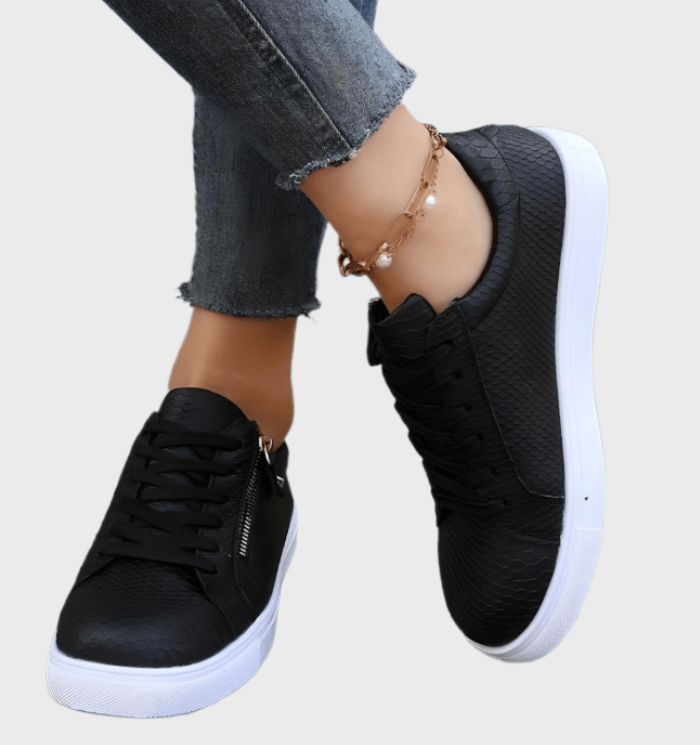 Marieta - Sneakers - Sky-Sense