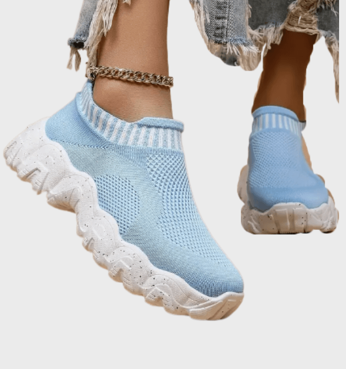 Ryleigh - Sneakers DONE - Sky-Sense